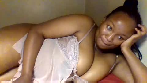 Prettie diva online show from April 9, 9:42 pm