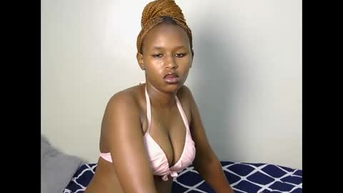 Snapshot of pretttybarbie chatting on February 8, 2:20 pm Barbie online show from February 8, 2:20 pm