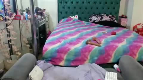 Yasmine pretty online show from February 19, 7:26 am