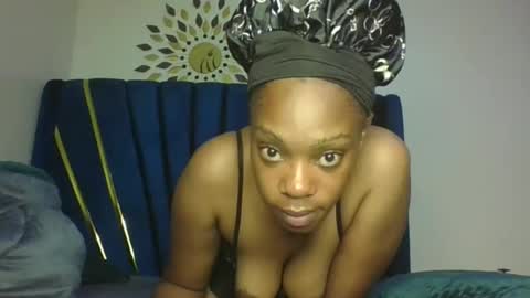 Pretty online show from February 13, 5:36 am