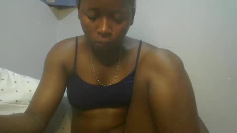 abella online show from February 3, 10:32 pm
