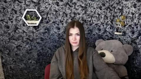 anna online show from April 7, 10:59 am