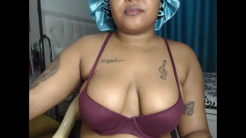 Annah online show from March 27, 8:26 am