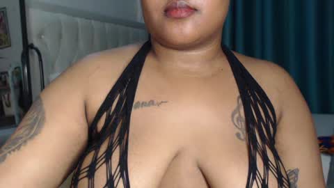 Annah online show from June 14, 3:58 pm
