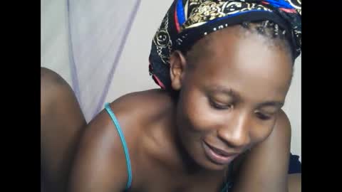 Snapshot of pretty_ass07 chatting on May 26, 5:42 pm pretty_ass07 online show from May 26, 5:42 pm