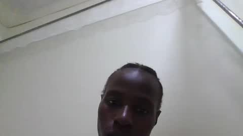 pretty_betty_ online show from February 18, 6:37 pm