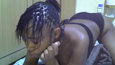 Snapshot of pretty_bianca22 chatting on July 10, 5:15 pm pretty_bianca22 online show from July 10, 5:15 pm