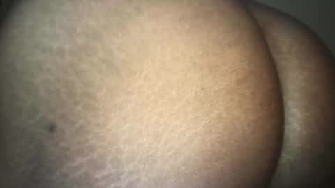 Snapshot of pretty_bums chatting on January 18, 12:46 am chichi online show from January 18, 12:46 am