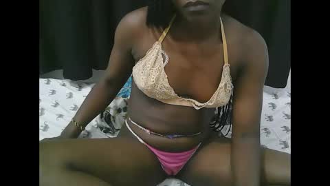 Snapshot of pretty_do chatting on May 3, 11:33 pm pretty online show from May 3, 11:33 pm