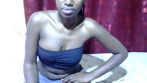 pretty_ebby online show from January 19, 2:10 pm