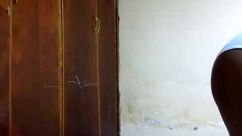 pretty_ebby online show from March 12, 12:00 pm