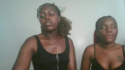 Snapshot of pretty_empress chatting on July 3, 7:59 am pretty_empress online show from July 3, 7:59 am