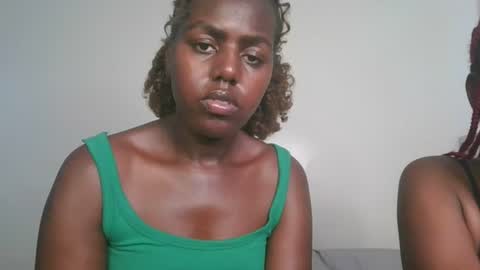 Snapshot of pretty_empress chatting on July 6, 10:45 am pretty_empress online show from July 6, 10:45 am