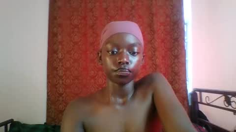 Snapshot of pretty_hearts chatting on March 2, 7:26 am Shillah online show from March 2, 7:26 am