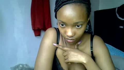 Snapshot of pretty_jazminee chatting on July 10, 6:28 am pretty jazminee online show from July 10, 6:28 am
