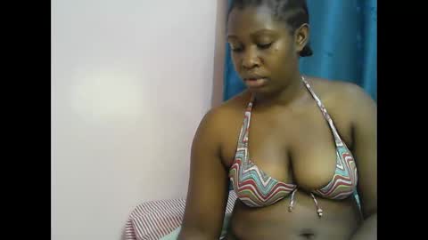 pretty_kylah online show from October 12, 2:10 am