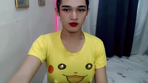 Snapshot of pretty_lady_kitty chatting on July 15, 10:59 pm pretty_lady_kitty online show from July 15, 10:59 pm
