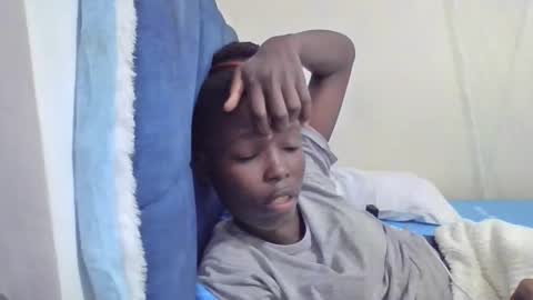Snapshot of pretty_petite_ebony chatting on May 4, 8:54 am pretty_petite_ebony online show from May 4, 8:54 am