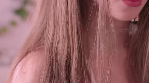 Elina online show from May 4, 10:00 am