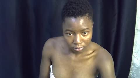 Snapshot of pretty_queen18 chatting on February 25, 3:05 pm NASH online show from February 25, 3:05 pm