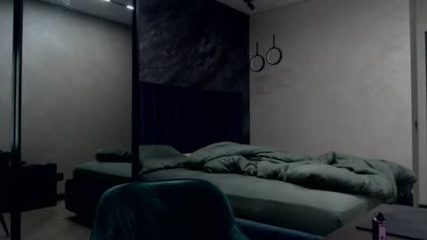 Justin online show from December 5, 8:44 am