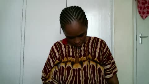 zii online show from October 7, 10:34 am