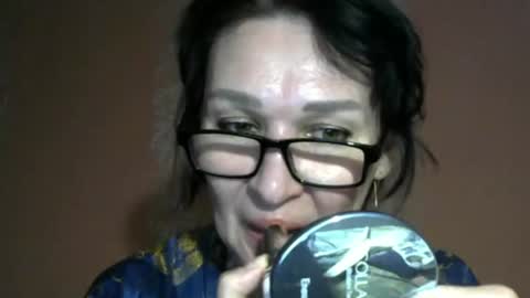 Snapshot of prettyandwild chatting on August 9, 3:17 pm Samantha online show from August 9, 3:17 pm