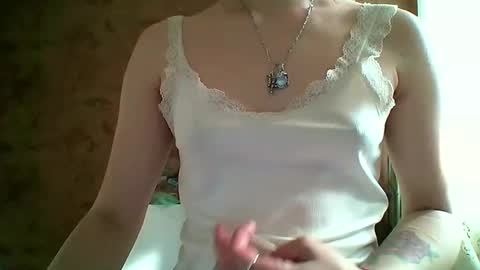 Bella online show from May 24, 4:28 am