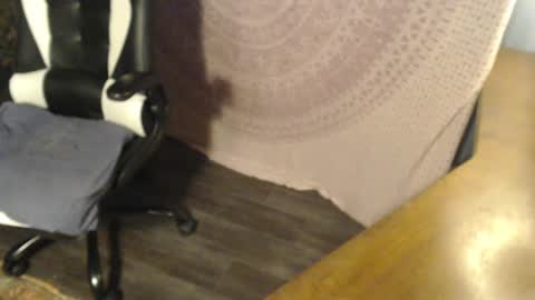 prettybigben online show from January 24, 1:13 am