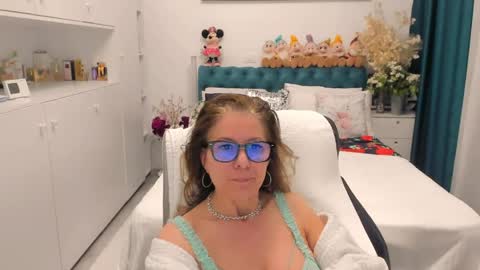 wilma online show from April 22, 5:54 am