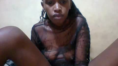 prettycarl_2 online show from January 9, 2:43 am