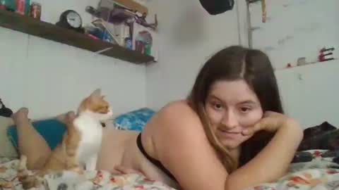 Pretty Estrella online show from September 19, 4:29 pm