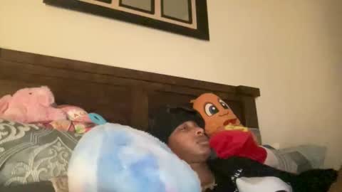 prettyfacefemale online show from April 13, 8:20 am