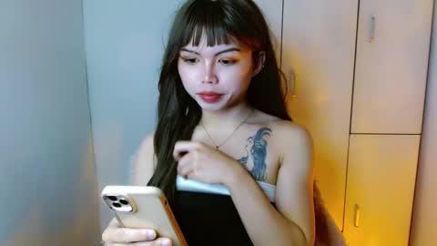 SEXY JULIA online show from January 27, 4:30 am