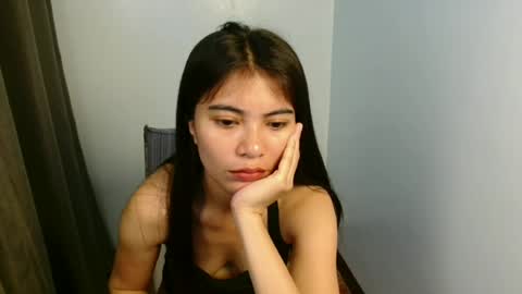 Snapshot of prettylittle_lady chatting on May 26, 2:40 am prettylittle_lady online show from May 26, 2:40 am