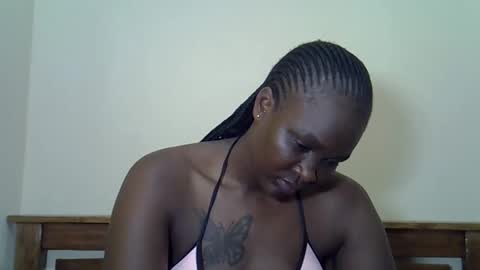 Snapshot of prettyliz30 chatting on May 11, 4:04 pm LILIAN online show from May 11, 4:04 pm