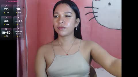 Snapshot of prettylovebarbieintownxx chatting on May 6, 11:48 am prettylovebarbieintownxx online show from May 6, 11:48 am