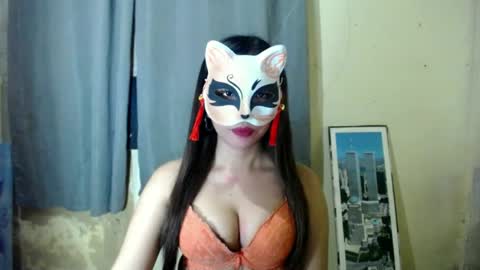 Snapshot of prettylovebarbieintownxx chatting on June 27, 2:01 pm prettylovebarbieintownxx online show from June 27, 2:01 pm