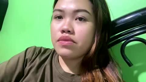 Snapshot of prettymae756493 chatting on June 6, 8:52 am prettymae756493 online show from June 6, 8:52 am