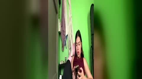 Snapshot of prettymae756493 chatting on July 7, 6:05 am prettymae756493 online show from July 7, 6:05 am