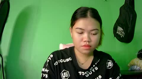 Snapshot of prettymae756493 chatting on July 29, 7:50 am prettymae756493 online show from July 29, 7:50 am