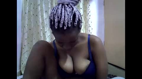 Snapshot of prettynana2 chatting on June 11, 12:54 am nana online show from June 11, 12:54 am