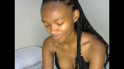 Snapshot of prettyquiny254 chatting on October 3, 4:31 am prettyquiny254 online show from October 3, 4:31 am