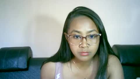 Snapshot of prettysexy3601 chatting on June 10, 12:15 pm prettysexy3601 online show from June 10, 12:15 pm