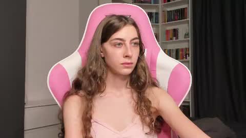 Snapshot of prettysomething chatting on June 27, 12:22 pm Sophie next stream will be at Monday i will wait you guys online show from June 27, 12:22 pm