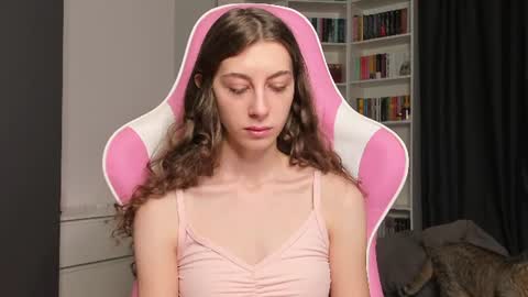 Snapshot of prettysomething chatting on July 13, 6:27 am Sophie next stream will be at Monday i will wait you guys online show from July 13, 6:27 am
