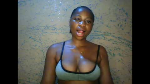 prettyxxpac online show from April 11, 12:37 am