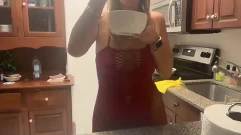 prettyyykittyyy22 online show from March 28, 12:21 am