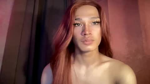 Snapshot of pricelessbeautyxxx chatting on January 8, 5:54 am TINA online show from January 8, 5:54 am