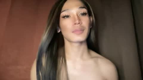 Snapshot of pricelessbeautyxxx chatting on January 12, 11:48 am TINA online show from January 12, 11:48 am